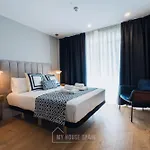 By Myhousespain Otel 2*