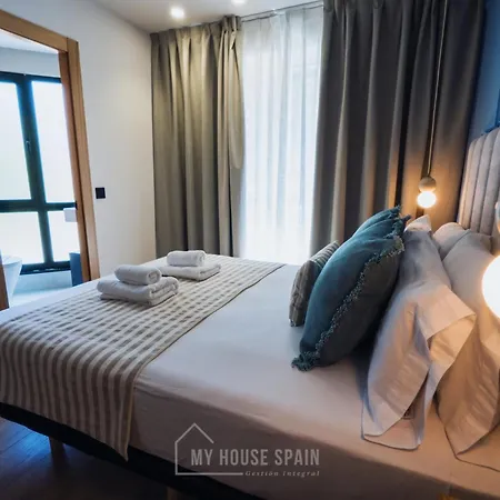 By Myhousespain מלון