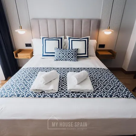 By Myhousespain 酒店 希洪