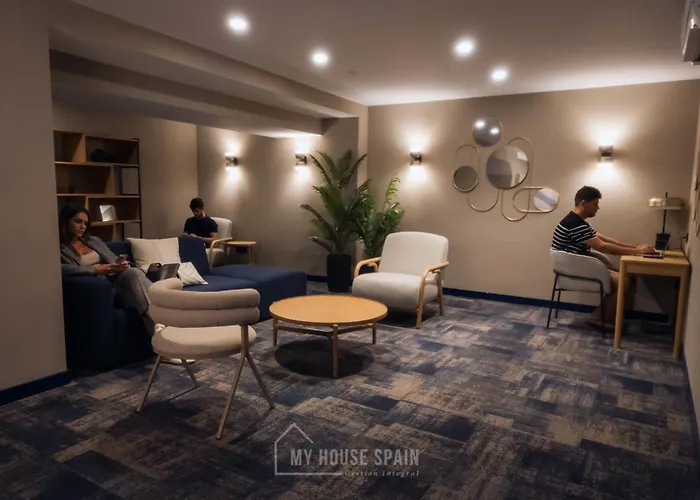 מלון By Myhousespain